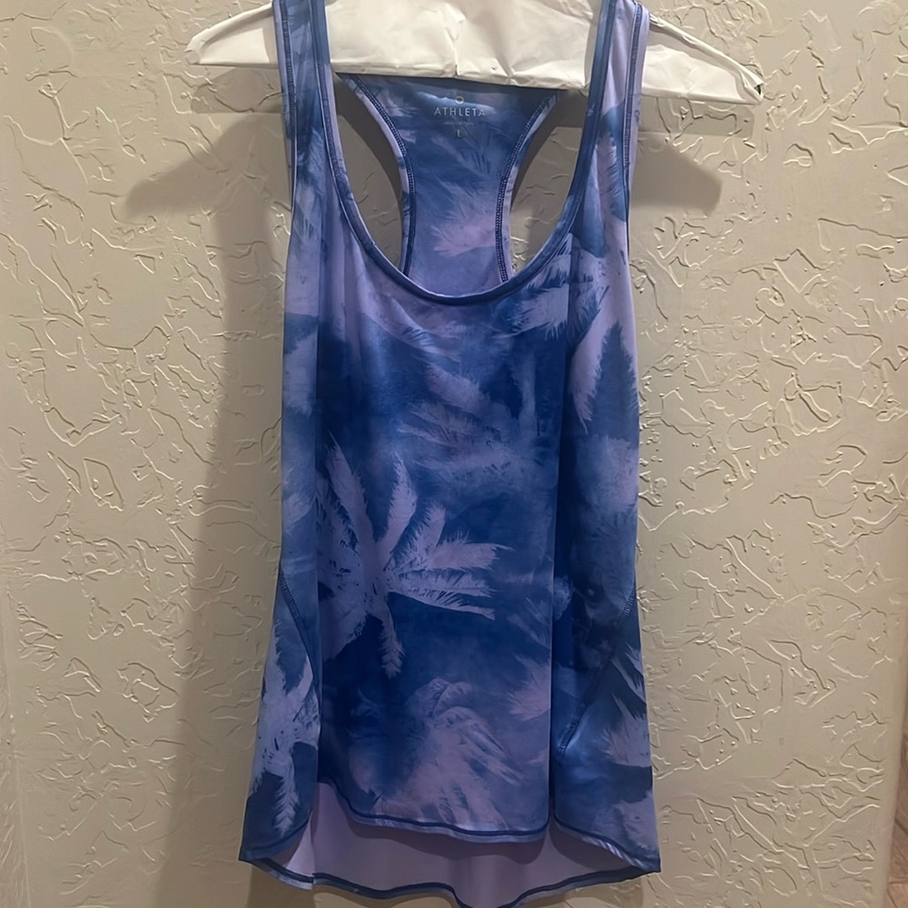Athleta tank Large